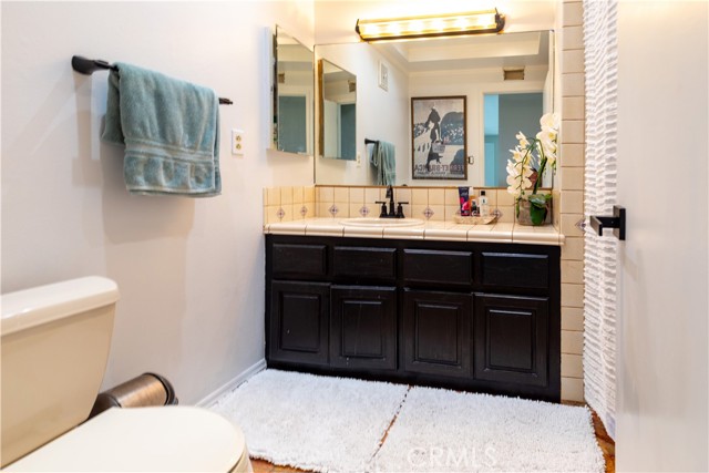 Hallway bath with full tub