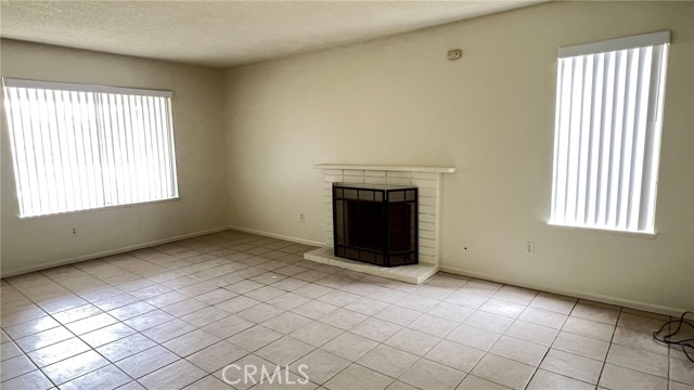 1908 E Mulberry Street, Ontario CA: https://media.crmls.org/medias/f6c71d34-7501-434d-92d2-38f589a7f2f2.jpg