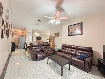 2901 Flint Hills Drive, Bakersfield CA: https://media.crmls.org/medias/f6c7d222-5685-401e-a860-7af99110fae6.jpg