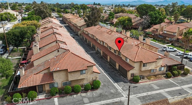 Detail Gallery Image 34 of 38 For 16590 Terrace Ln #G,  Fontana,  CA 92335 - 3 Beds | 2/1 Baths