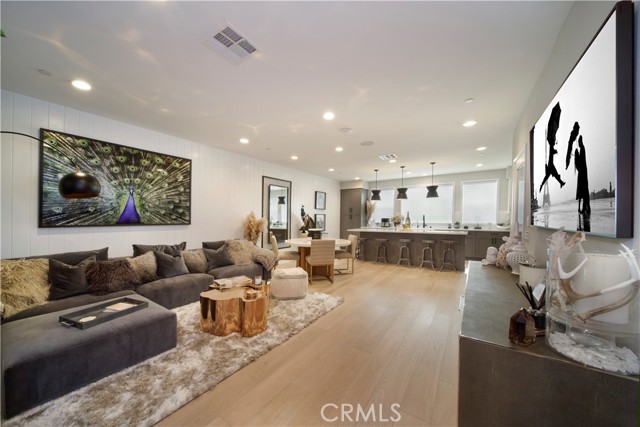 330 Ford Road, Costa Mesa CA: https://media.crmls.org/medias/f6c85847-af18-4b50-befa-f3ece52e642a.jpg