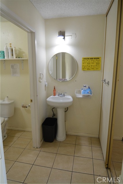 340 Calle Caballeros, Walnut CA: https://media.crmls.org/medias/f6c8be76-87b1-4393-863d-0f1987433219.jpg