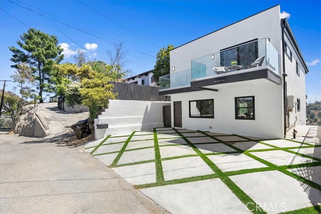 8960 Crescent Drive, Los Angeles, CA, 90046 8960 Crescent Drive, Los Angeles, CA, 90046