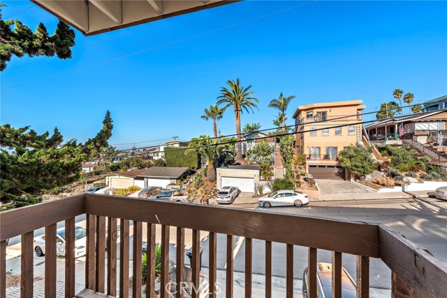 Detail Gallery Image 26 of 27 For 112 E Avenida San Gabriel #1,  San Clemente,  CA 92672 - 2 Beds | 2 Baths