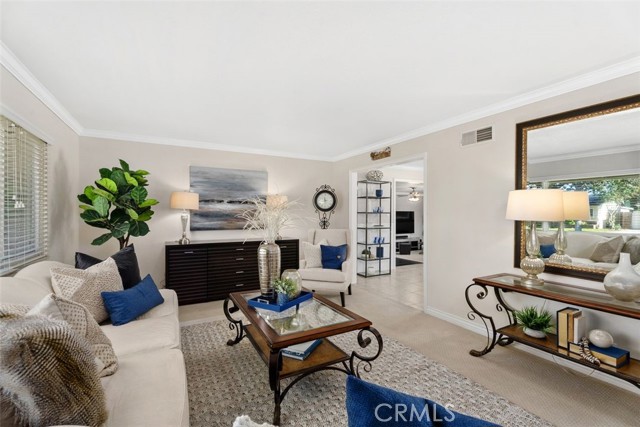 Detail Gallery Image 10 of 41 For 1723 N Lincoln, Orange,  CA 92865 - 3 Beds | 2 Baths