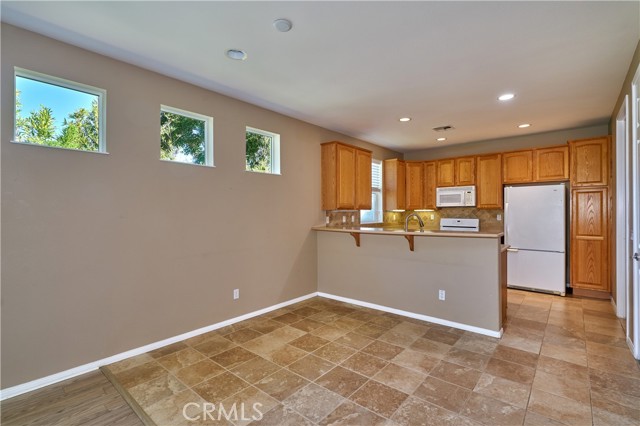 1779 Sarazen, Beaumont CA: https://media.crmls.org/medias/f6ca18df-37b0-491a-acaf-8f0551236f1d.jpg