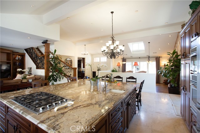 1706 Port Margate Place, Newport Beach CA: https://media.crmls.org/medias/f6ca8b89-68fd-449a-8883-29e25c955e43.jpg