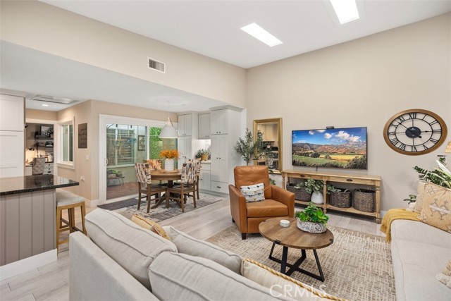 Detail Gallery Image 10 of 41 For 479 Calle Cadiz #G,  Laguna Woods,  CA 92637 - 2 Beds | 2 Baths