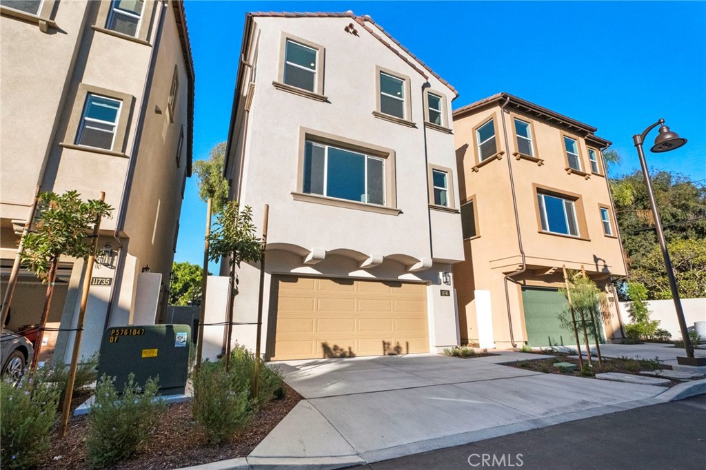 MLS #NP25267229 image #9