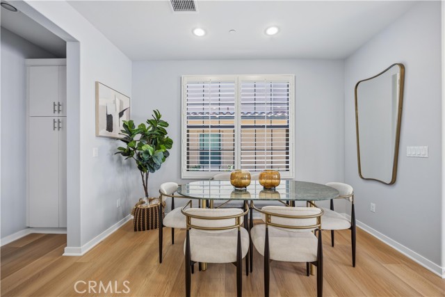 Detail Gallery Image 8 of 22 For 96 Tallowood, Irvine,  CA 92620 - 4 Beds | 3 Baths