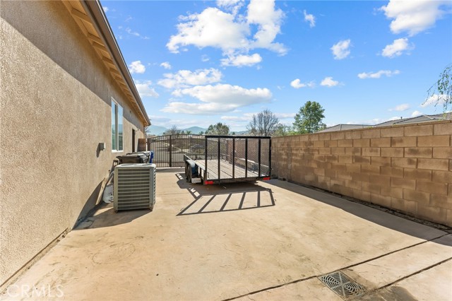 Detail Gallery Image 44 of 47 For 35316 Dry Creek Rd, Yucaipa,  CA 92399 - 4 Beds | 3 Baths