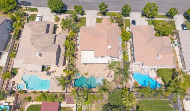 4127 Forest Highlands Circle, Corona CA: https://media.crmls.org/medias/f6cd57cf-1a67-43c8-b4ab-33330f777750.jpg