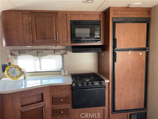 Detail Gallery Image 10 of 18 For 1295 S Cawston Ave #136,  Hemet,  CA 92545 - 0 Beds | 1 Baths