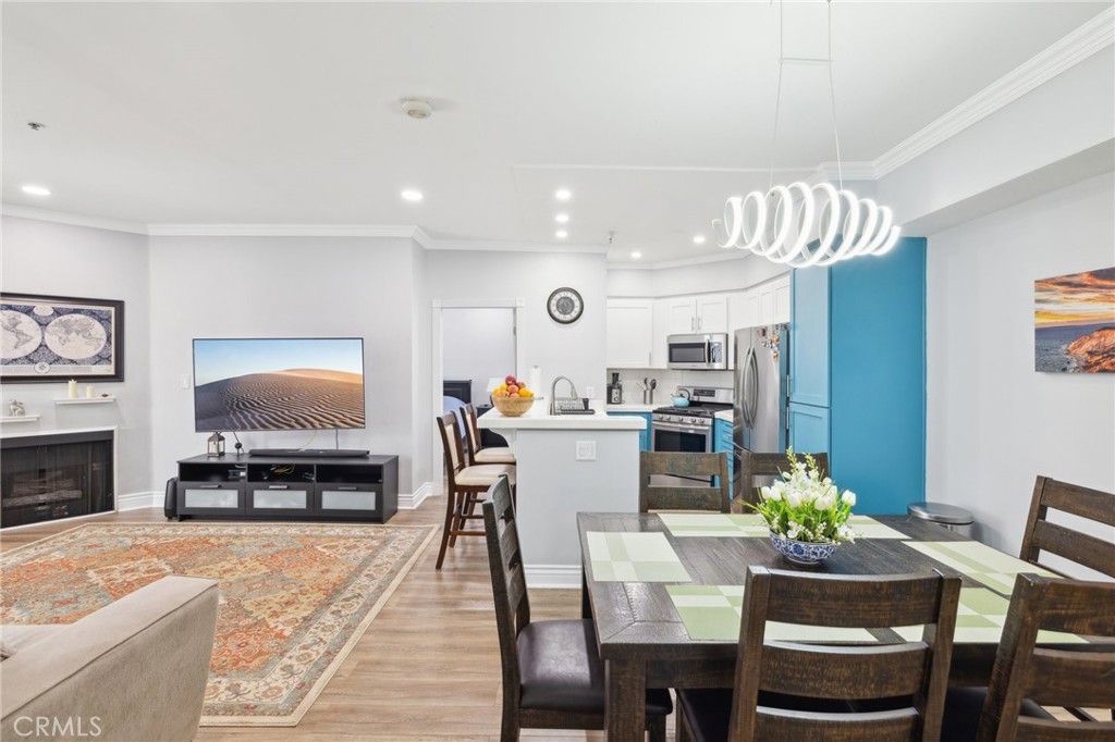 14914 Hamlin #104