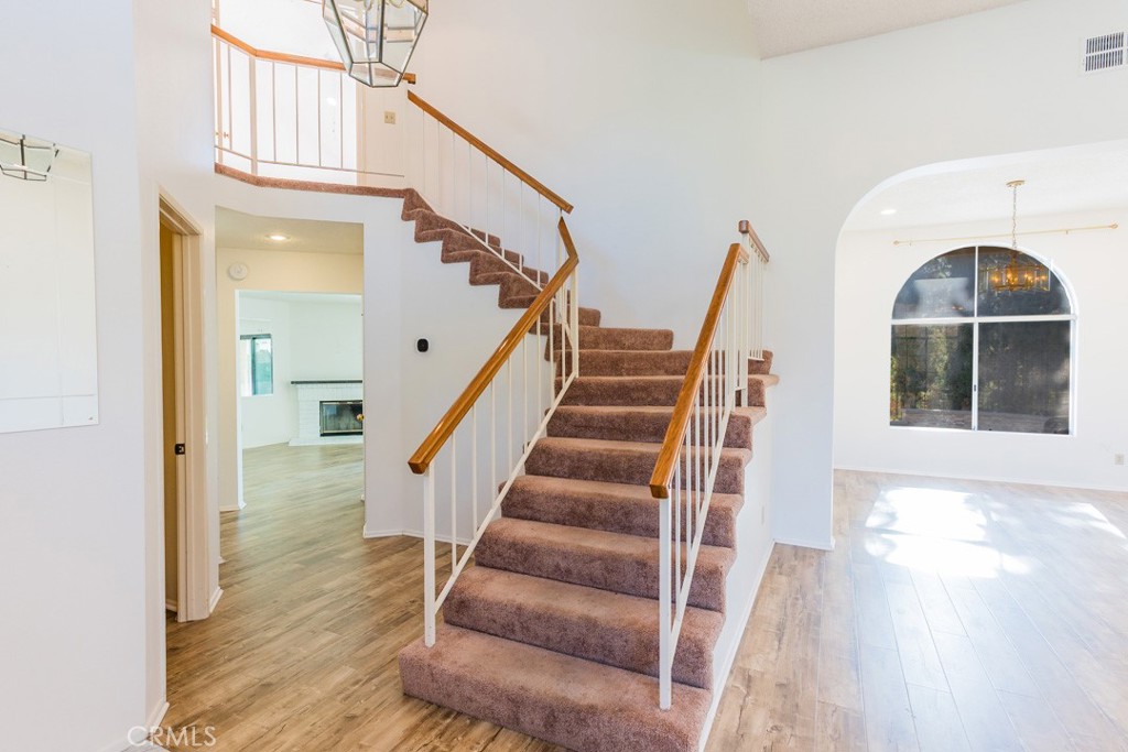 MLS #SR25258696 image #2