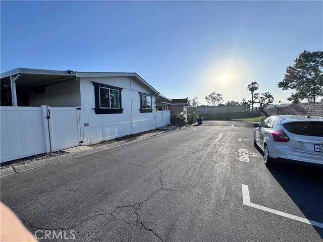 Front Image Thumbnail for CRCV26067537