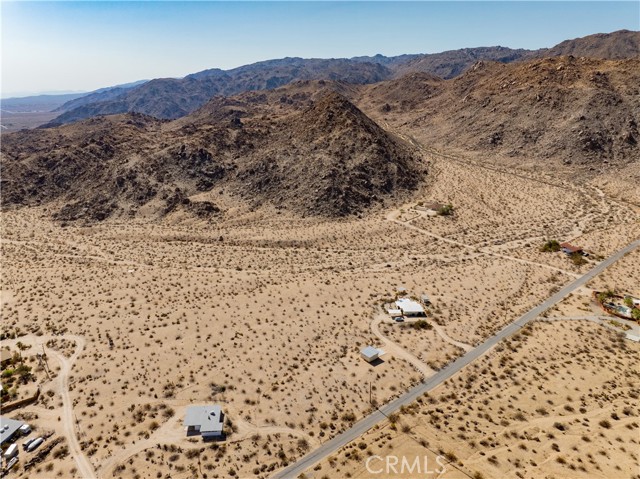 Detail Gallery Image 13 of 28 For 7099 Canyon Rd, Twentynine Palms,  CA 92277 - – Beds | – Baths
