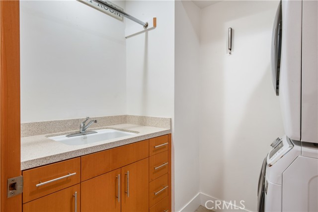 1211 Bayview Drive, Manhattan Beach, California 90266, 4 Bedrooms Bedrooms, ,4 BathroomsBathrooms,Residential,Sold,Bayview,SB21169008