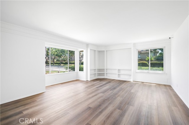 4299 Biscayne Street, Chino CA: https://media.crmls.org/medias/f6d04959-1694-48dd-b388-f4f397f7d4a8.jpg