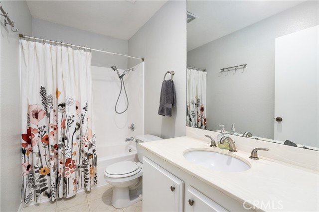 Detail Gallery Image 14 of 21 For 11491 Benton St, Loma Linda,  CA 92354 - 3 Beds | 2 Baths