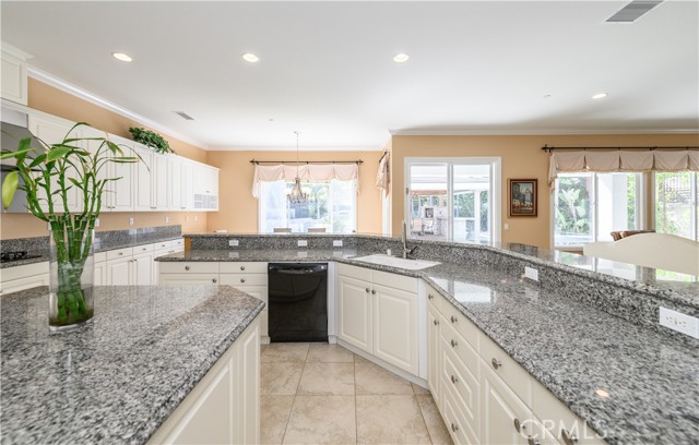 Detail Gallery Image 18 of 61 For 21 Bent Oak, Coto de Caza,  CA 92679 - 5 Beds | 4/1 Baths