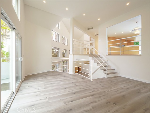 Detail Gallery Image 11 of 30 For 8235 Sunnysea Dr, Playa Del Rey,  CA 90293 - 3 Beds | 2/1 Baths