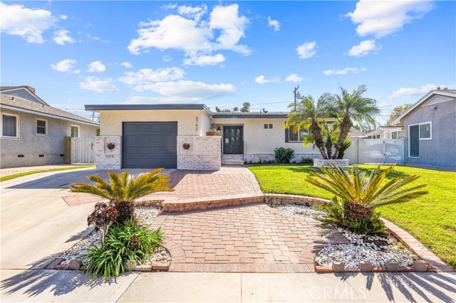 Detail Gallery Image 3 of 36 For 6742 E El Salvador, Long Beach,  CA 90815 - 3 Beds | 2 Baths