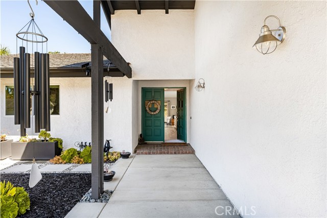 Detail Gallery Image 3 of 56 For 26571 via Del Sol, Mission Viejo,  CA 92691 - 3 Beds | 2 Baths