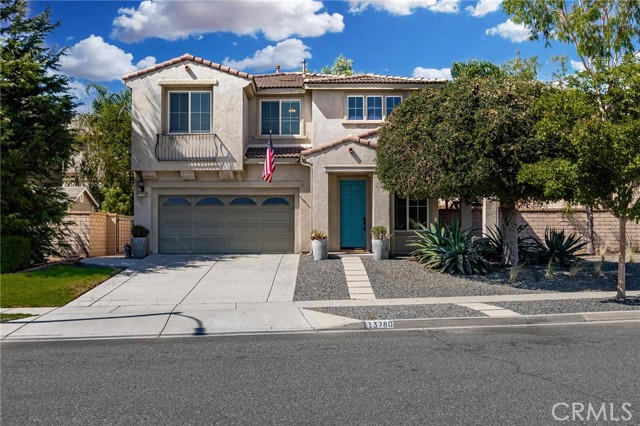 Detail Gallery Image 2 of 47 For 13780 Darkwood Way, Rancho Cucamonga,  CA 91739 - 3 Beds | 2/1 Baths