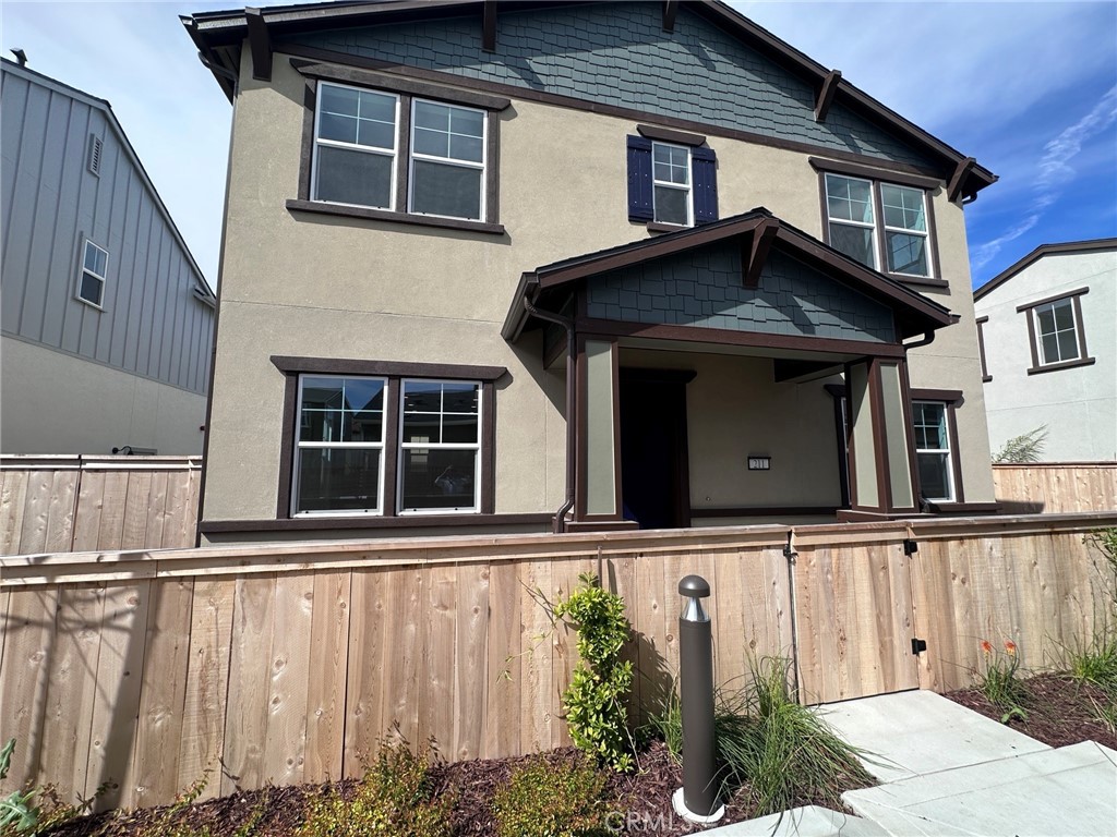 211 Foxtrot Court