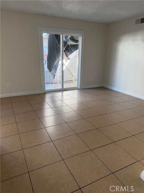 Detail Gallery Image 19 of 47 For 16770 San Bernardino Ave 19d,  Fontana,  CA 92335 - 2 Beds | 1/1 Baths