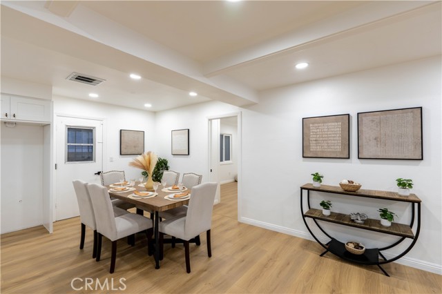 Detail Gallery Image 7 of 28 For 5245 N Mountain View, San Bernardino,  CA 92407 - 5 Beds | 2 Baths