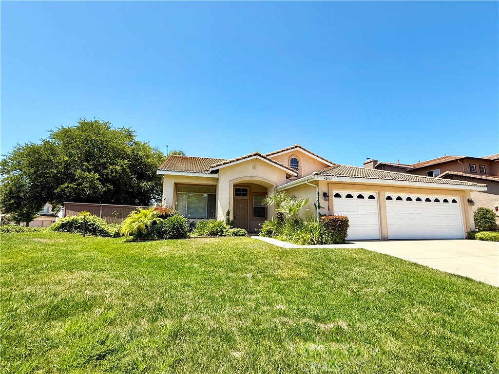 42977 Calle Londe