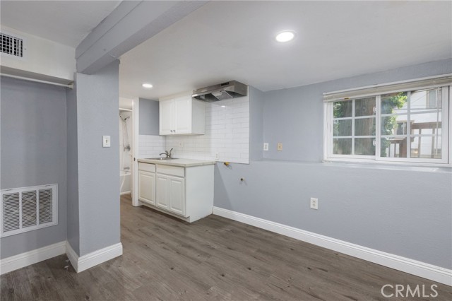 Detail Gallery Image 17 of 28 For 799 Fern Dr, Crestline,  CA 92325 - 3 Beds | 3 Baths