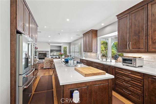 Detail Gallery Image 31 of 75 For 27371 Blueridge Dr, Valencia,  CA 91354 - 6 Beds | 4 Baths