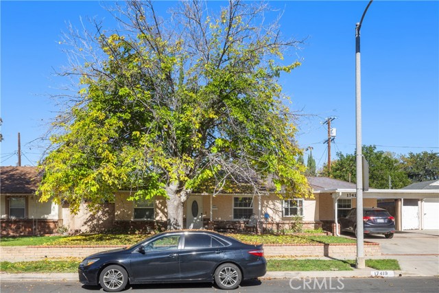 Detail Gallery Image 6 of 39 For 17419 Leadwell, Lake Balboa,  CA 91406 - 4 Beds | 2 Baths