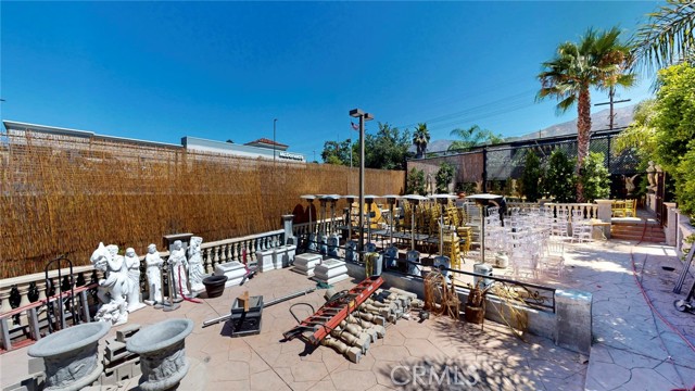 Image 40 of 59 For 6500 Foothill Boulevard