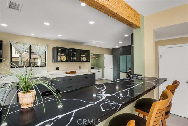 Detail Gallery Image 22 of 64 For 7830 E Ring, Long Beach,  CA 90808 - 4 Beds | 4 Baths