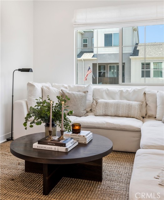 111 Juniper Drive, Rancho Mission Viejo CA: https://media.crmls.org/medias/f6d89611-22f7-4cad-9fa3-399497ac1d63.jpg