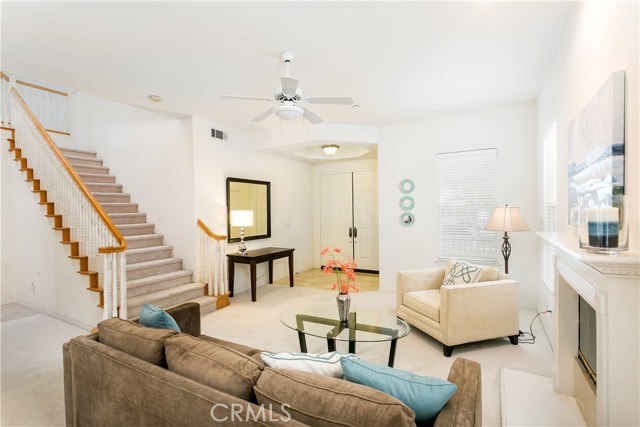 715 High Lane, Redondo Beach, California 90278, 5 Bedrooms Bedrooms, ,3 BathroomsBathrooms,Residential,Sold,High,SB17101169