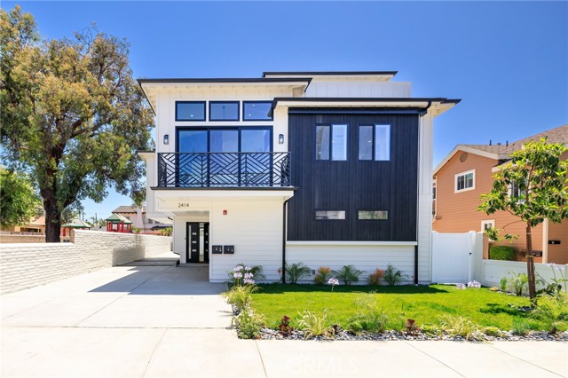 Detail Gallery Image 33 of 33 For 2414 Clark Ln #B,  Redondo Beach,  CA 90278 - 4 Beds | 4/2 Baths