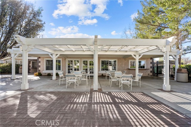 Image 41 of 43 For 26334 Emerald Dove