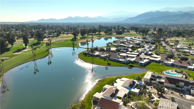 Detail Gallery Image 3 of 40 For 34670 Mission Hills Dr #7,  Rancho Mirage,  CA 92270 - 2 Beds | 2/1 Baths