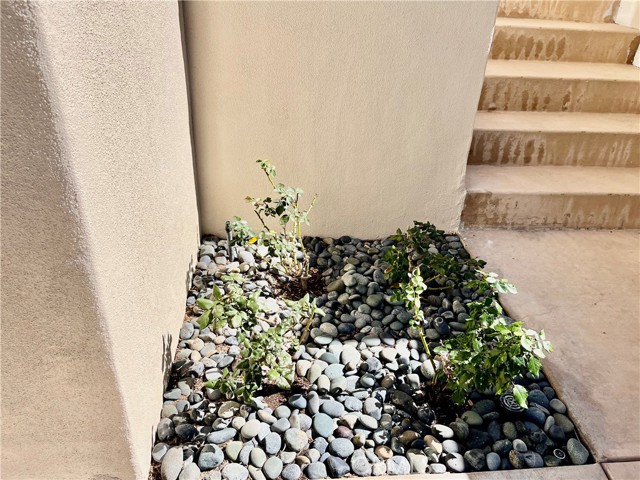 Detail Gallery Image 61 of 65 For 227 S Helberta Ave #B,  Redondo Beach,  CA 90277 - 4 Beds | 3/1 Baths