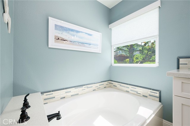 Detail Gallery Image 26 of 40 For 24772 Weyburn, Laguna Hills,  CA 92653 - 4 Beds | 2/1 Baths