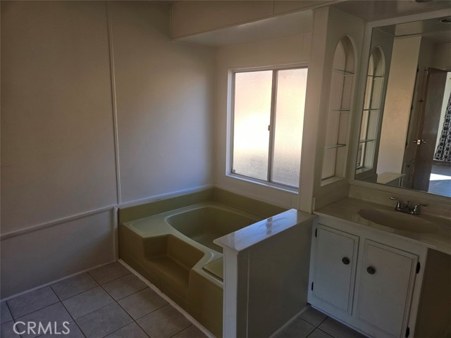 Detail Gallery Image 11 of 17 For 16705 Aleutian Dr, –,  CA 93222 - 2 Beds | 2 Baths