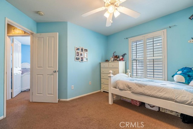 Detail Gallery Image 33 of 54 For 24141 Breton Ct, Valencia,  CA 91355 - 4 Beds | 2/1 Baths