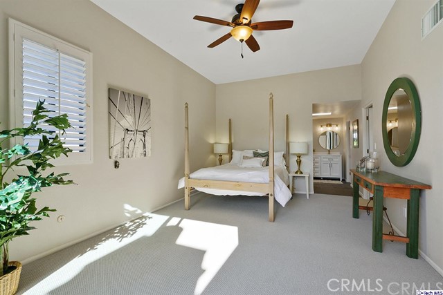 2 Bed Home for Sale in Sherman Oaks, California