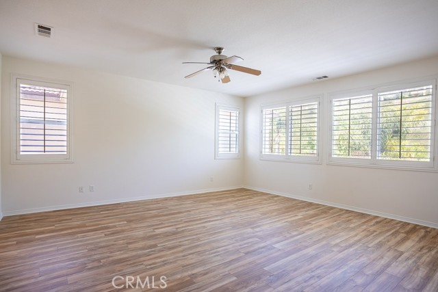 23857 Rio Rancho Way, Valencia CA: https://media.crmls.org/medias/f6ddcf12-f724-465a-8a5e-510b9d7d522f.jpg