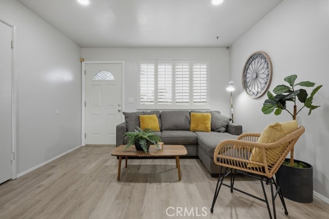 Detail Gallery Image 8 of 58 For 11681 Wasco, Garden Grove,  CA 92841 - 4 Beds | 2 Baths